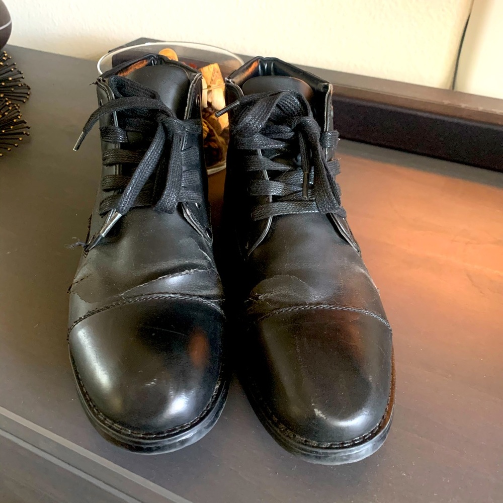 Kenneth Cole boots